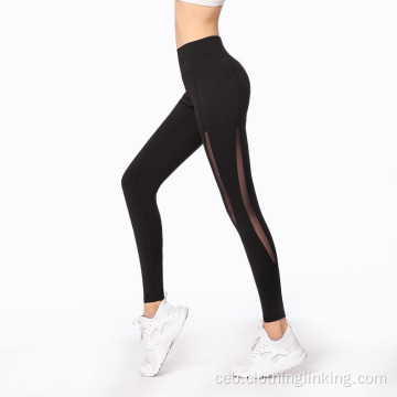 Mga Black Gesh Leggings nga Black Mesh Panel